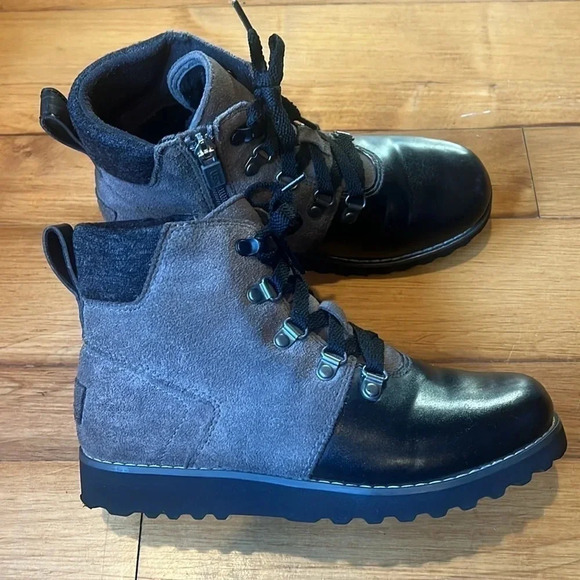 UGG Kids Waterproof Sheepskin Suede Leather Winter Boots Size 4.5 S/N 1017306K) - Picture 5 of 6